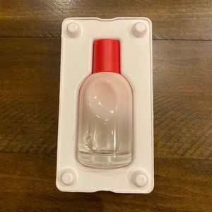 Glossier “You” perfume 50ml. Includes box. Full bottle - only sprayed once.